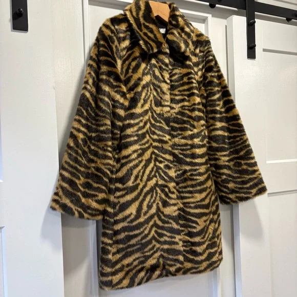 H&M Brown & Tan Tiger Animal Pattern Faux Fur Coat Size XS - Picture 7 of 12